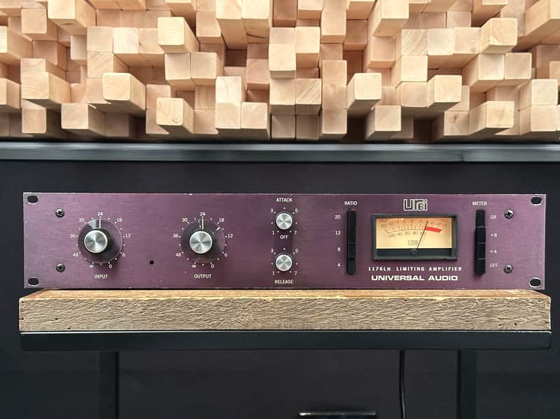 Urei Universal Audio 1176LN Rev. F Limiting Amplifier