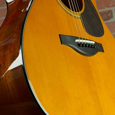 Yamaha FSX5 Red Label Acoustic-Electric Guitar - Natural image 12
