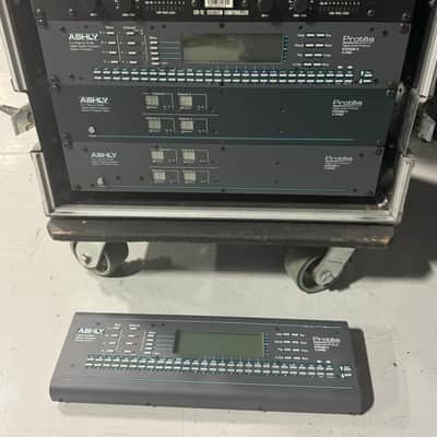 ASHLY Protea 4.24G Four Channel Digital Graphic Equalizer (SYSTEM WITH 2x SLAVES) - Black/Gray image 1