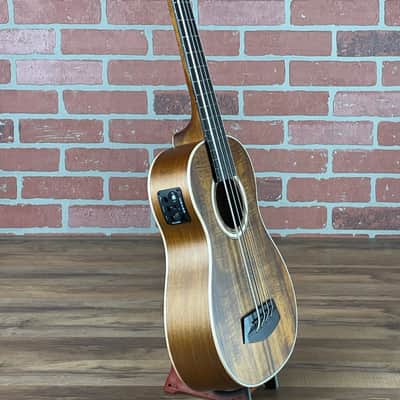 Kala Solid Hawaiian Koa Top Acoustic-Electric U-Bass image 3