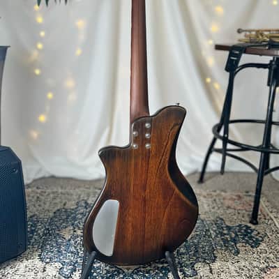 Offbeat Guitars "Dorothy" 30" Short Scale Semi-Hollowbody Bass in Maple Syrup on Carved Top Spanish Cedar with Bookmatched White Pine Top, Nordstrand 51P4S Pickup, Leo Quan Badass Hardware image 5