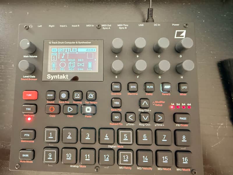 Elektron Syntakt 12 Track Drum Computer & Synthesizer 2022- Present - Black image 1
