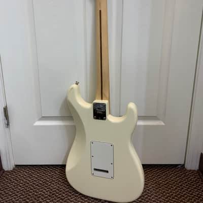 Fender American Professional Stratocaster Left Hand 2019 - White image 5