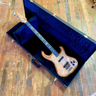 Alembic Elan 4 1988 Quilted maple original vintage USA neck thru Birdseye IV jazz image 1
