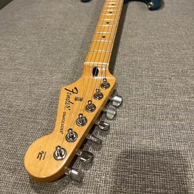 Fender Stratocastor 2015 - Lake Placid Blue image 5