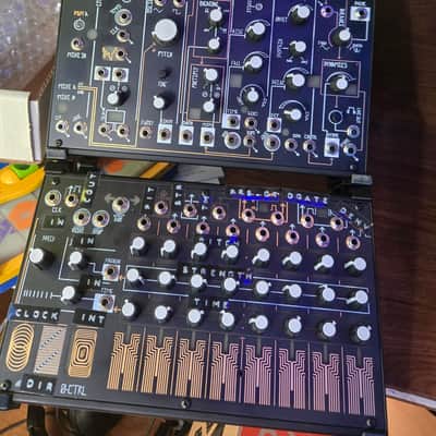 Make Noise Triple Stand for Make Noise 0-Coast/O-CTRL/Strega - Black image 3