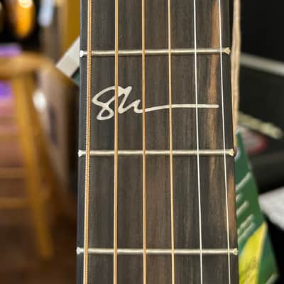 Martin  000Jr-10E Shawn Mendes  - Satin Spruce/Sapele w/Gig Bag 4lbs. 0.1oz. #2838025 image 6