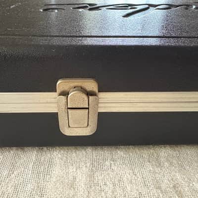 1980’s Fender USA Bullet Bass Hardshell Case + Candy Original Vintage B-34 Deluxe Fits Japan Models image 8