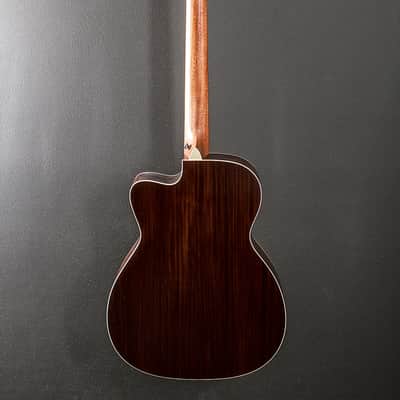 Martin BC-16E Acoustic Bass image 5