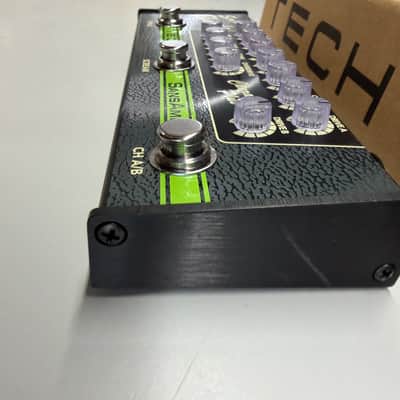 Tech 21 SansAmp Character Plus Series Screaming Blonde With Box 2022 - Present - Green / Black image 2