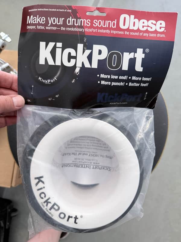KickPort KP1BL Kickport Bass Drum Sonic Enhancement Port Insert 2010s - Black image 1