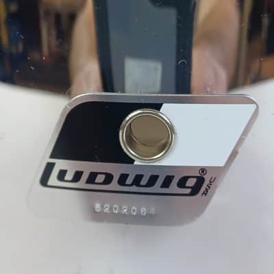 Ludwig Rocker 8Lug Snare Drum#6202064 5x14"Vintage Chrome Over Wood 5Ply Black/W image 2