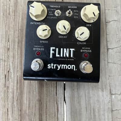 Strymon Flint Reverb and Tremolo V1 2012 - 2022 - Black with White Knobs electric guitar two and one dual effect pedal image 2