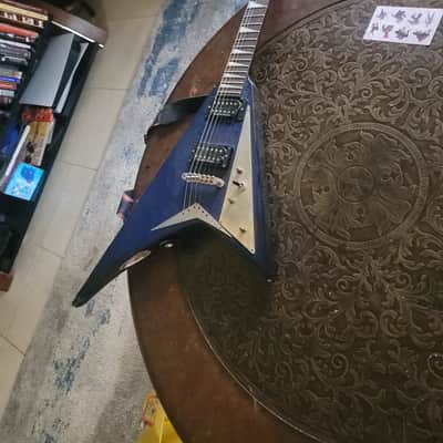 Jackson RR5 Rhoads Pro V-Style Electric Guitar with a Trans Blue Flame Finish image 3