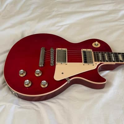 Gibson Les Paul Standard - Heritage Cherry Red - Eric Clapton, George Harrison "Lucy" Vibe - Free Pro Setup image 2
