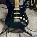 Fender STRATOCASTER 2018 - Midnight blue