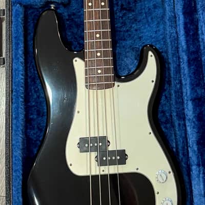 Fender Precision Bass (Made in Mexico ) 1994–1995 – Black – 8.5 lb image 17