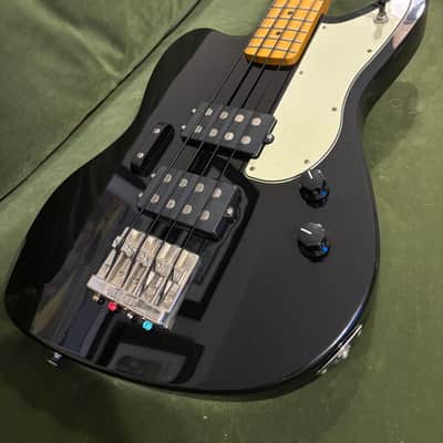 Fender Pawn Shop Series Reverse Jaguar Bass - Black image 5