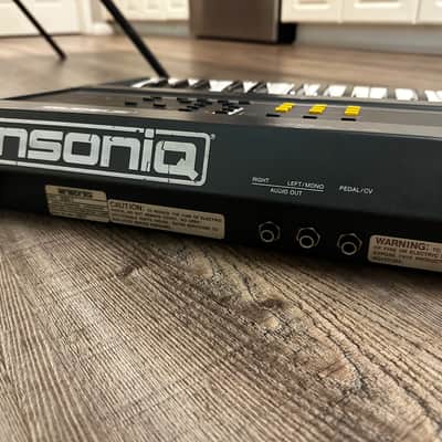 Ensoniq ESQ-1 Synth Keyboard 1986 image 9