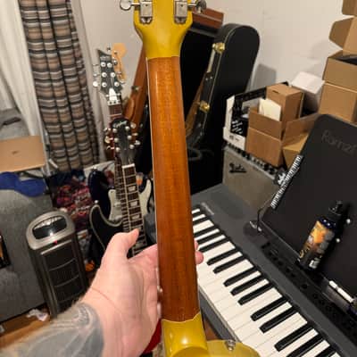 Ivison Guitars Dakota One - TV Yellow image 4