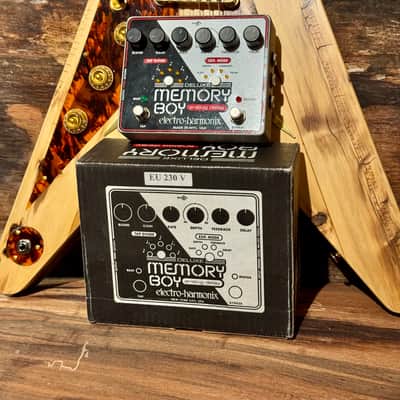Electro-Harmonix DELUXE MEMORY BOY ANALOG DELAY ( Made in NY USA image 10