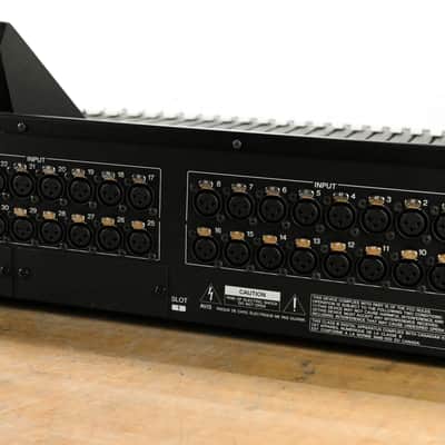 Yamaha LS9-32 32-Input Digital Mixing Console CG012RC image 10