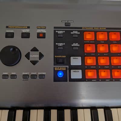 Roland Fantom-S88 88-Key Sampling Workstation Keyboard 2004 - Silver image 7