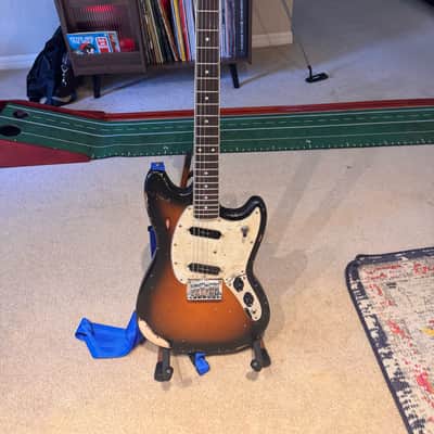 Squier by Fender Mustang Partscaster Sunburst image 5