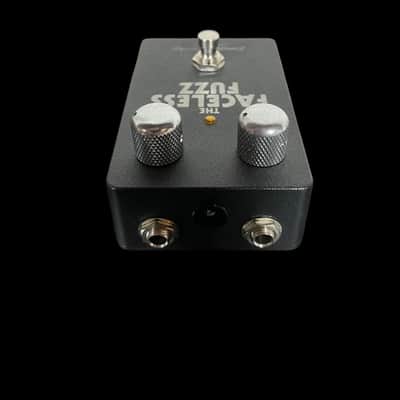 Dominion Electric The Faceless Fuzz Hybrid Nkt274 Similar To Ox Fuzz -x9896 image 2