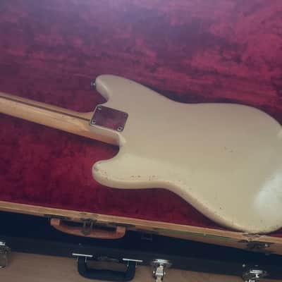 Fender Musicmaster with Maple Fretboard 1957 - Desert Sand image 12
