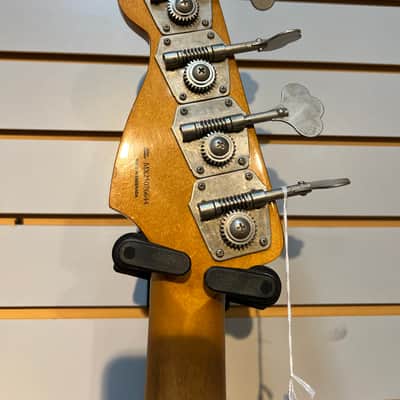 Fender Limited Edition Vintera II Road Worn '60s Precision Bass, Rosewood Fingerboard, Charcoal Frost Metallic image 7