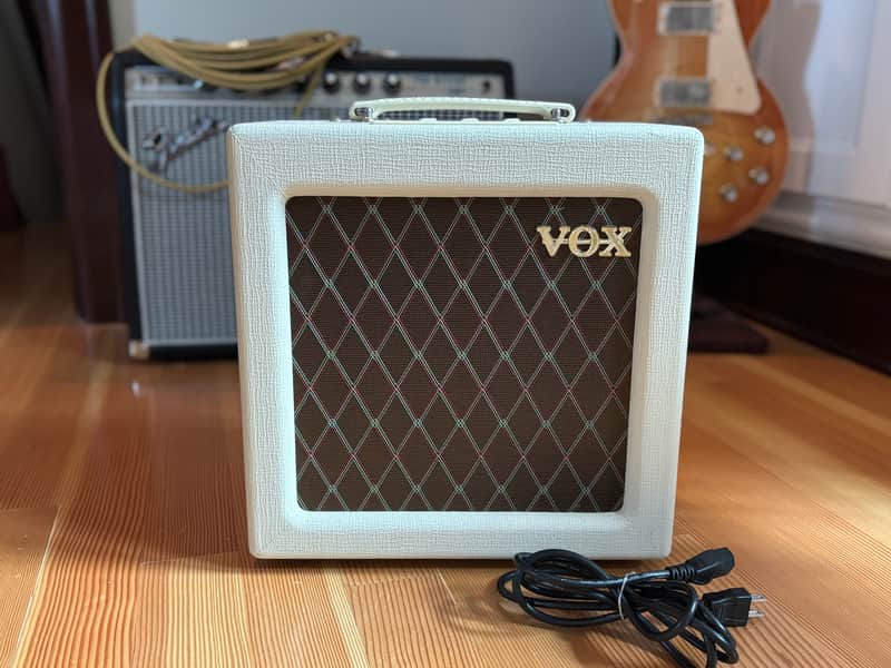 LIKE NEW - Vox AC4TV Tube Guitar Amp - Compact 4W Class A All-Tube Combo Amplifier image 1