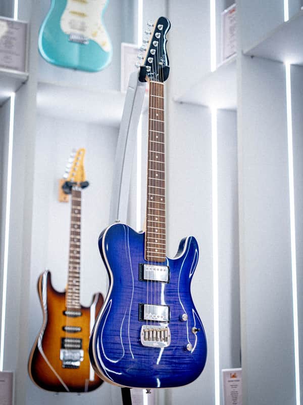 G&L Tribute ASAT Deluxe Blueburst RW image 1