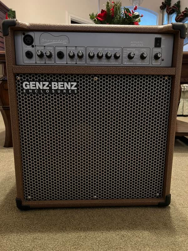 Genz Benz Shenandoah Jr Acoustic Guitar Amplifier 35 Watt 2-Channel with Cover image 1