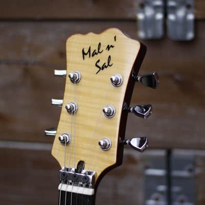 The Alternative Guitar Company Mal n' Sal 2000s - Sunburst image 8