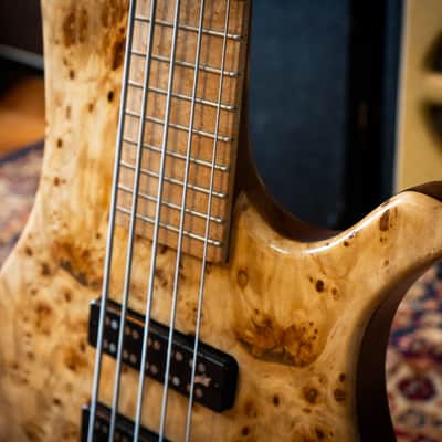 RKM bass Singlecut 5 Custom Order 2020's - Natural - Ultra boutique. image 7