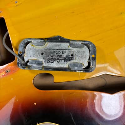 Fender 1967 Coronado Bass I, Sunburst image 13
