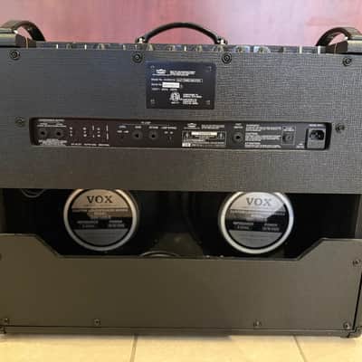 Vox AC30CC2 Custom Classic 2-Channel 30-Watt 2x12" Guitar Combo 2005 - 2010 - Black image 4