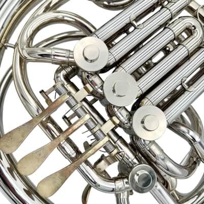 Conn 8D - Bb/F Double Horn - Serial #: 979632 (Pre-Owned) image 6
