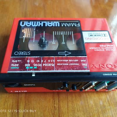 Sony WM F65 1985 - Sony Walkman radio recorder Cassette player WM F65 red working image 4