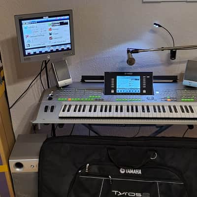 Yamaha Tyros XXL Pack ! USB✅ + 30.000 SONGS + Speakers + Micro + Stand + 80GB ✅Profi Keyboard image 4