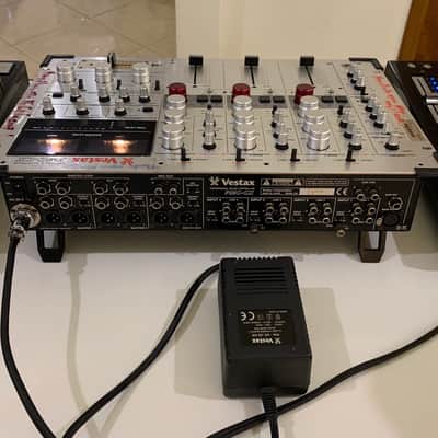 Mixer Vestax PMC CX Carl Cox autographed image 7