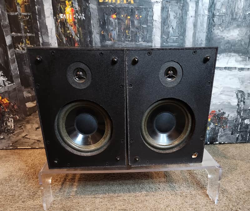 Paradigm Paradigm ADP-100 4-driver, 2-way dipole surround/rear speaker 2002 - Black image 1