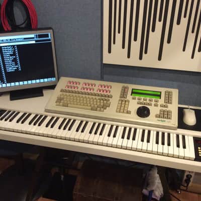 Fairlight CMI III 1980 - White image 1