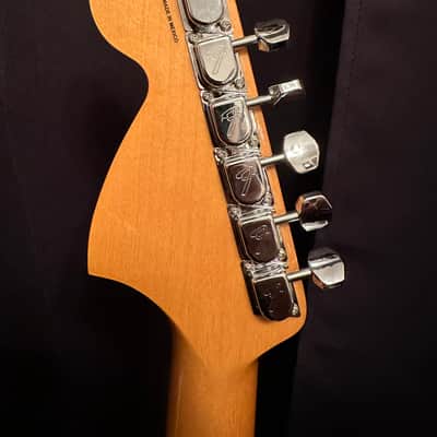 Fender Limited Edition 70th Anniversary Vintera II Antigua Stratocaster – Excellent Condition image 7