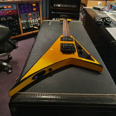 1989 USA Jackson Ontario Custom Shop Randy Rhoads RR1 Flying V Guitar Pearl Yellow Black Bevels OHSC image 8