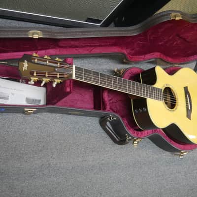 Taylor GC LTD B 2008 Natural Brazilan Rosewood Grand Concert Acoustic Electric image 8