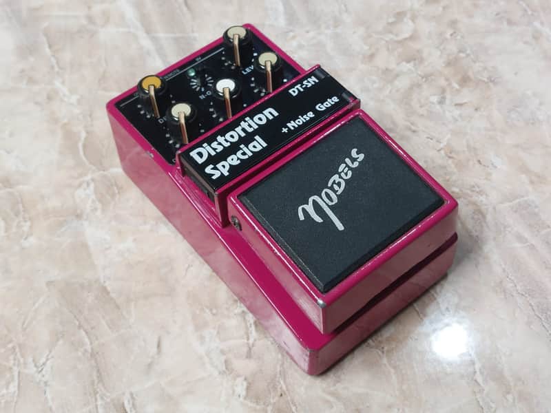 Nobels DT-SN Distortion Special 1993 (with Noise Gate) - Magenta Nobels DT-SN Distortion Special 1993 (with Noise Gate) - Magenta