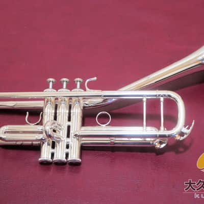 YAMAHA Xeno II YTR-8335UGS “Upturned Bell” B♭ Trumpet image 2