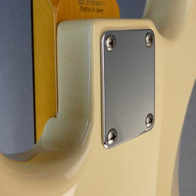 FENDER Precision Bass PB'62 2005 - VWhite - Japan Import image 8